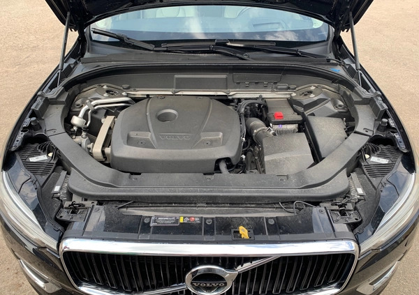 Volvo XC 60 cena 120000 przebieg: 132000, rok produkcji 2017 z Suchowola małe 191